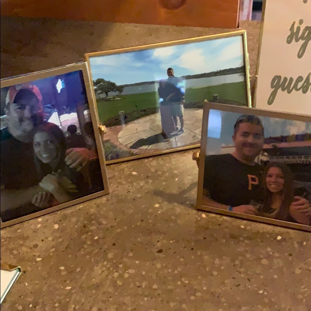 Picture frames - Picture 4 of 4